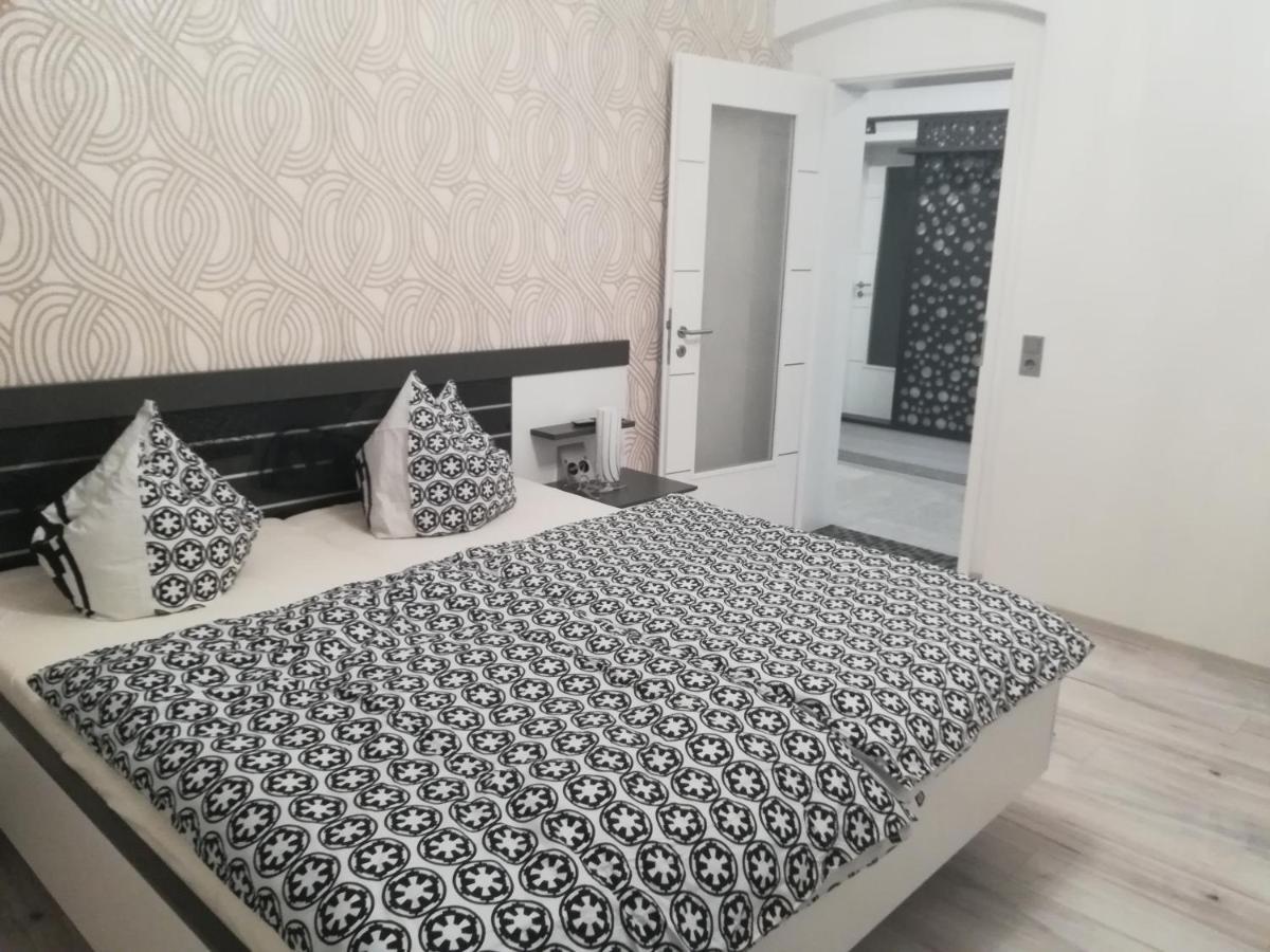 Hochwertige Ferienwohnung/Zentrumsnahe Lage! Reichenbach im Vogtland Dış mekan fotoğraf
